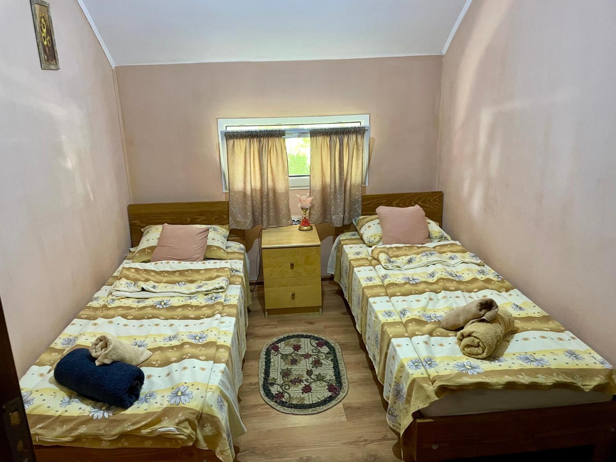 Balla House Bed & Breakfast Tărcaia Exterior photo