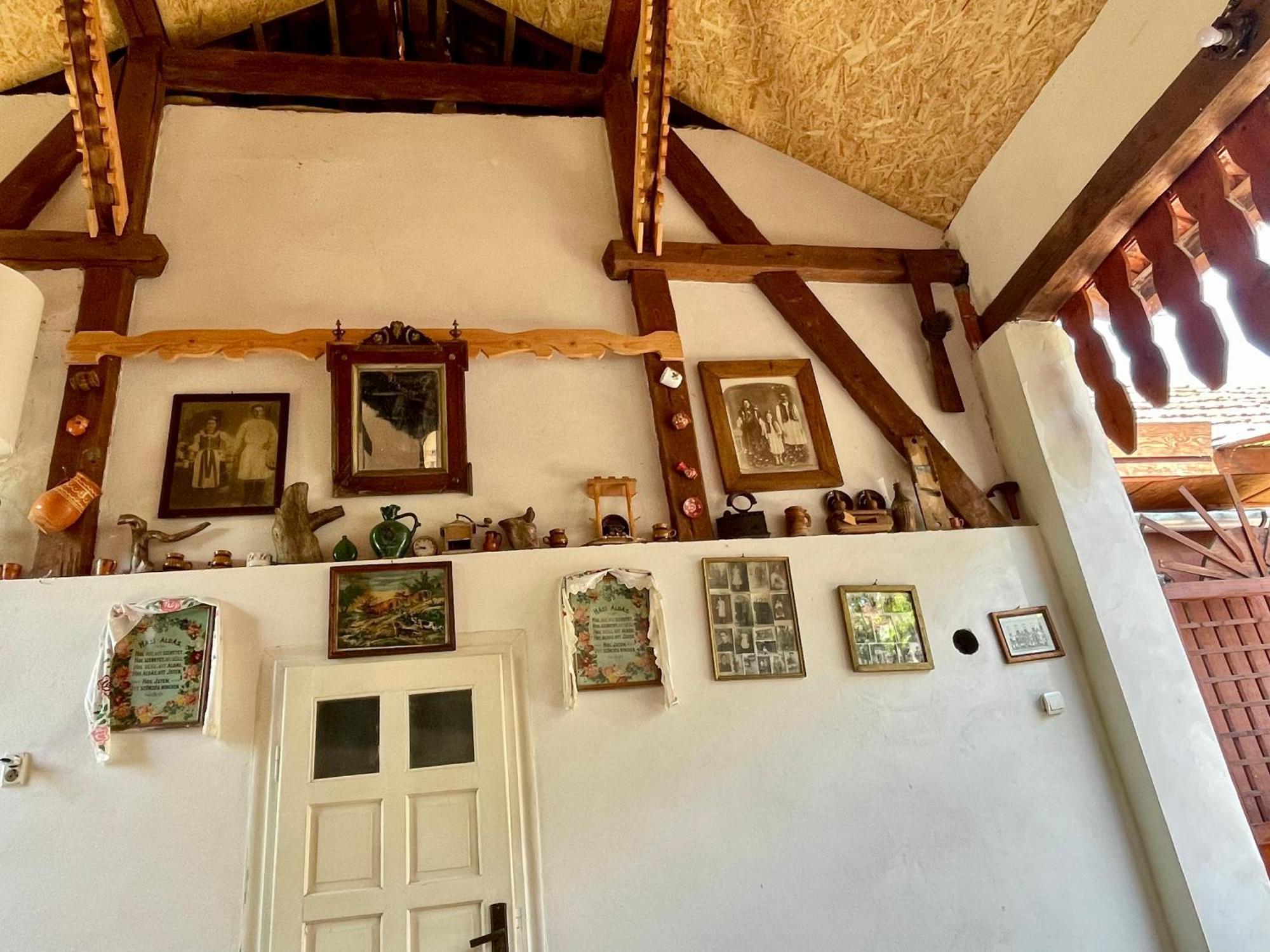 Balla House Bed & Breakfast Tărcaia Exterior photo